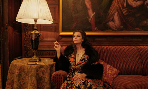 Maria Callas ruháit is hordja Angelina Jolie a róla készült életrajzi filmben