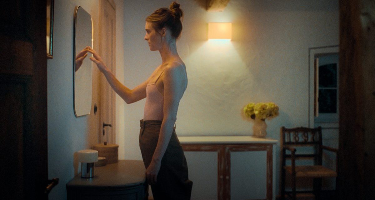 Folytatja világkörüli útját Horvát Lili első angol nyelvű filmje, a Jegyzeteim a Marsról